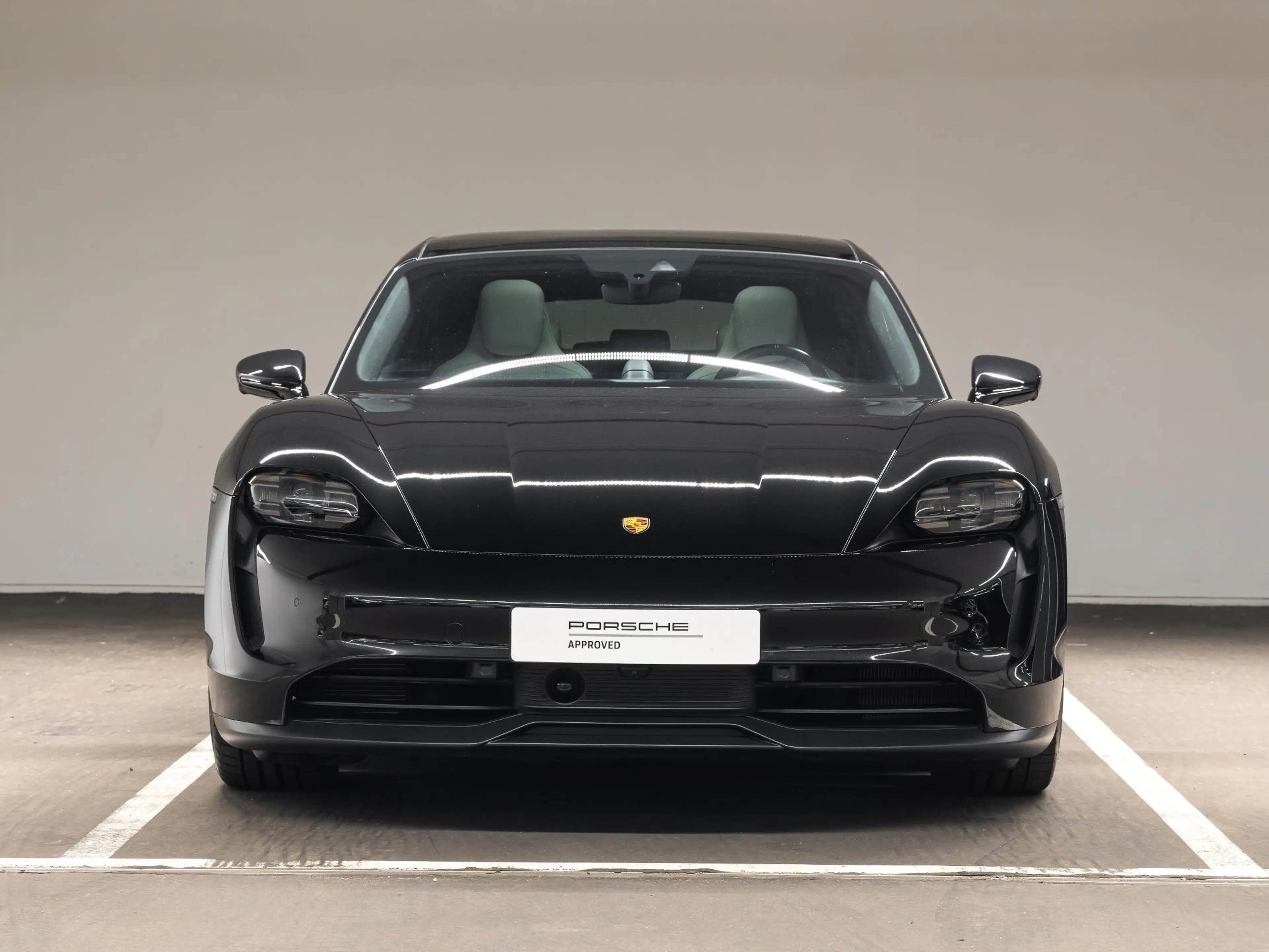 Porsche Taycan Sport Turismo 79 kWh — photo 4