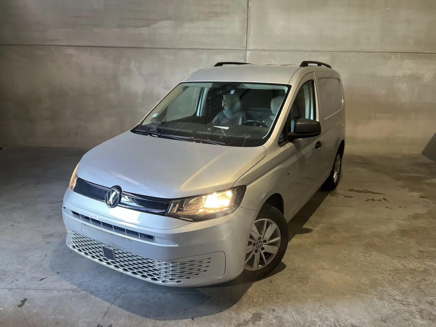 Volkswagen Caddy 1.5 TSI DSG Cargo - 1
