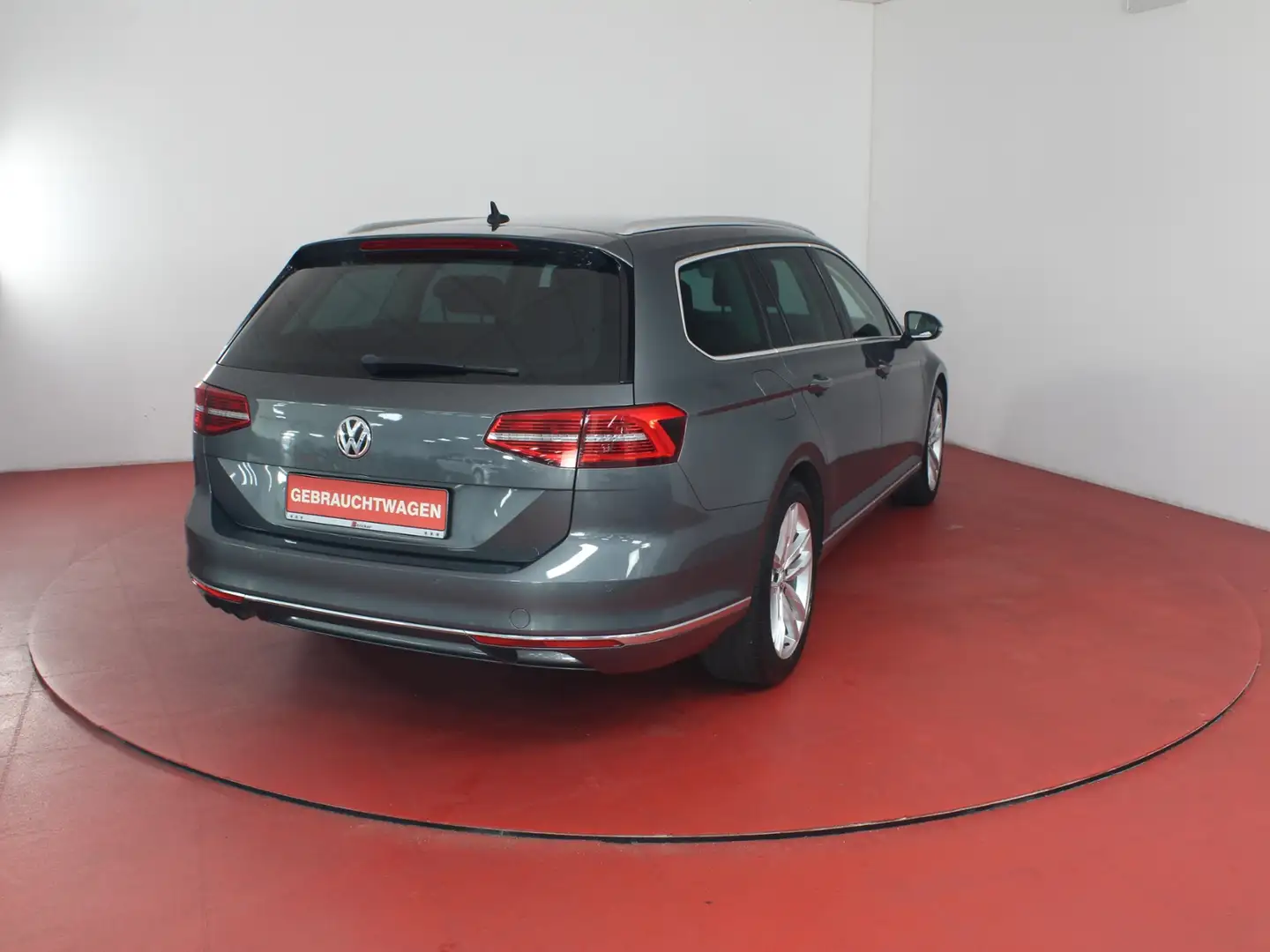 Volkswagen Passat Variant 1.8TSI DSG 225,-ohne Anzahlung Navi Bluetooth Grau - 2