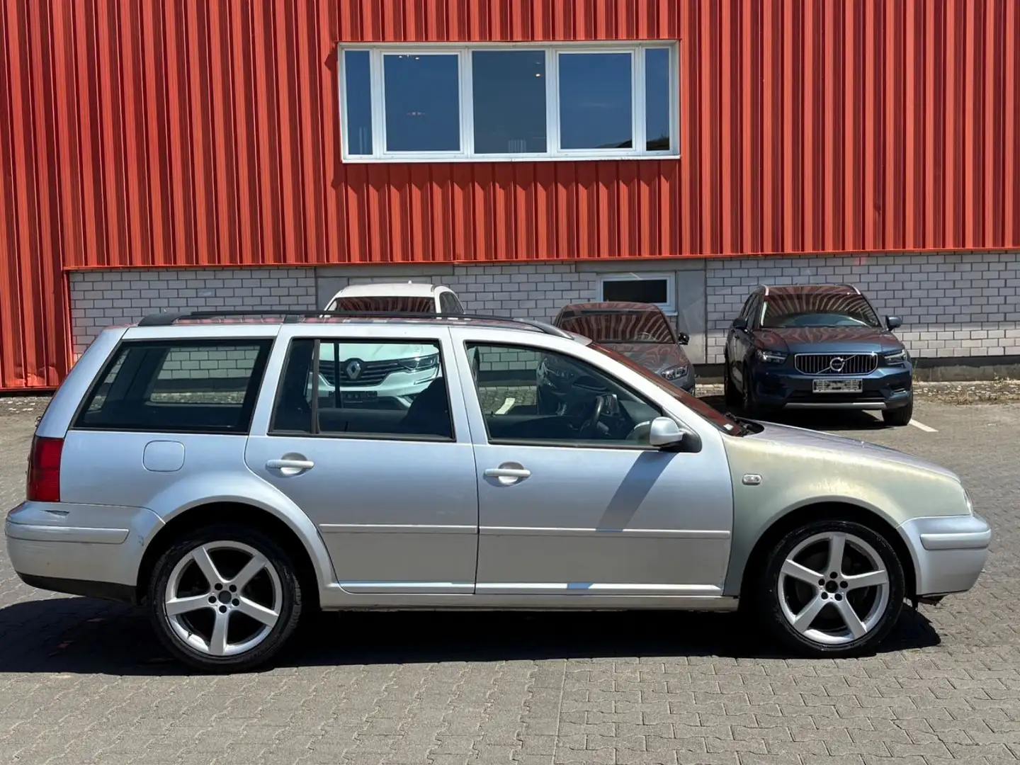 Volkswagen Golf IV Variant  1.9 TDI 131PS 2Hand AHK 6Gang Argent - 2