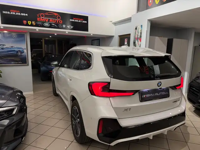 BMW X1 view 12