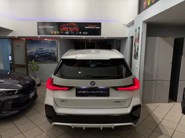 BMW X1 view 15