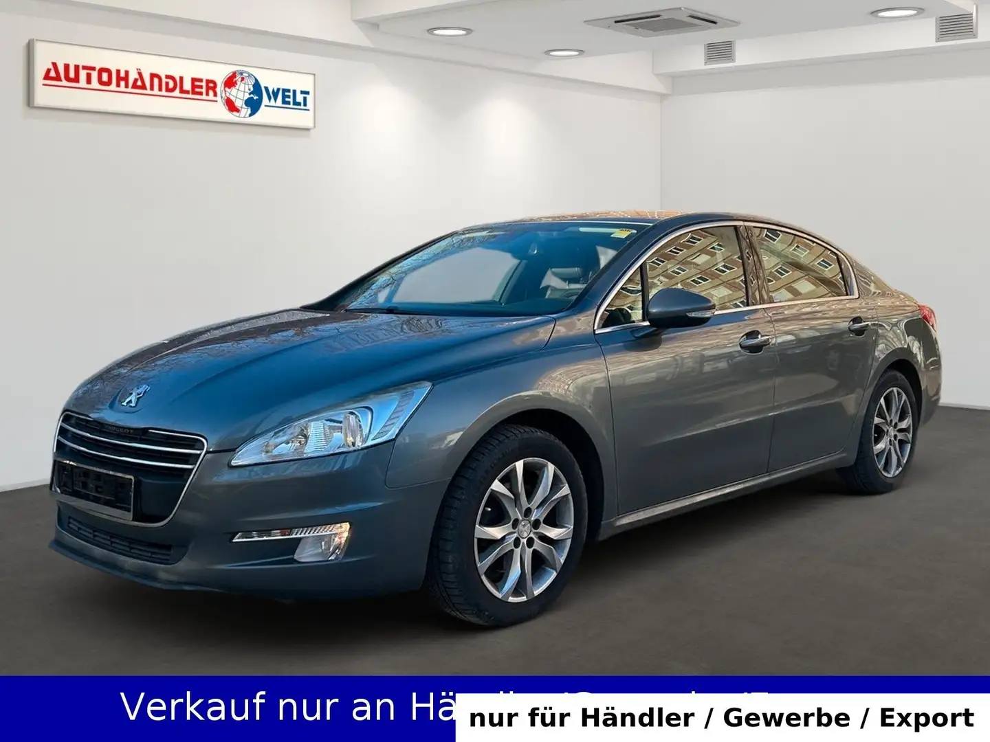 Peugeot 508 1.6i Klimaautomatik T-Leder SHZ PDC Grau - 1