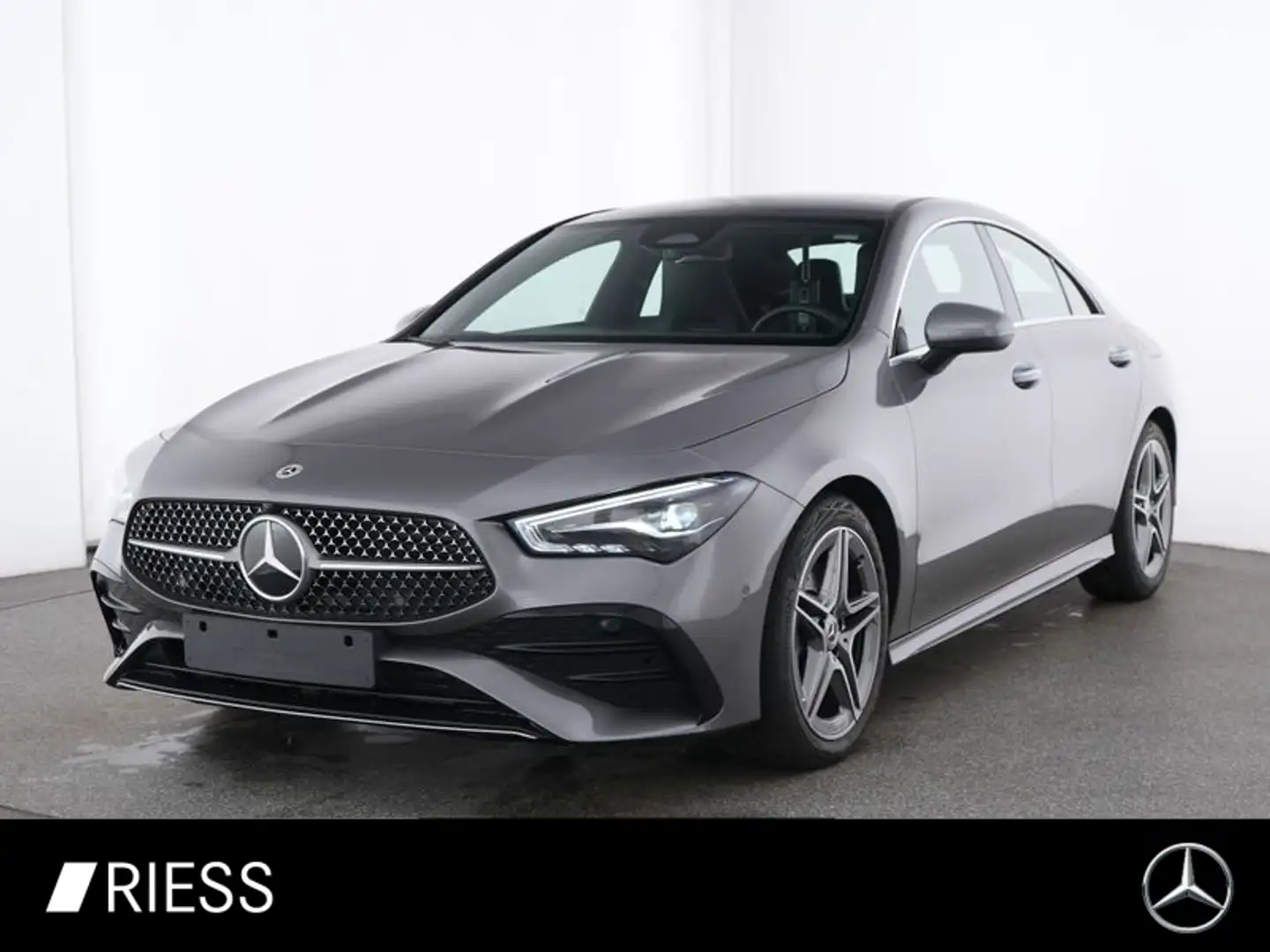 Mercedes-Benz CLA 220 d Coupé AMG PREMIUM SPORT PANO WINTER-PAKET Gris - 1