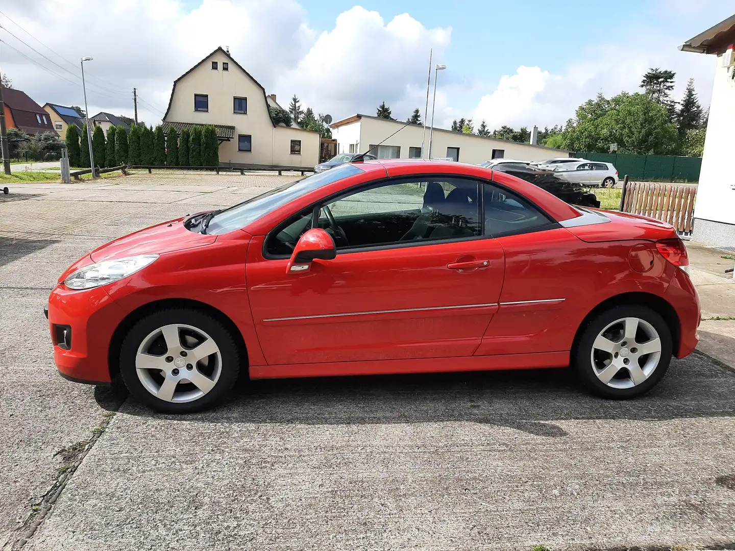 Peugeot 207 Cabrio Rot - 2