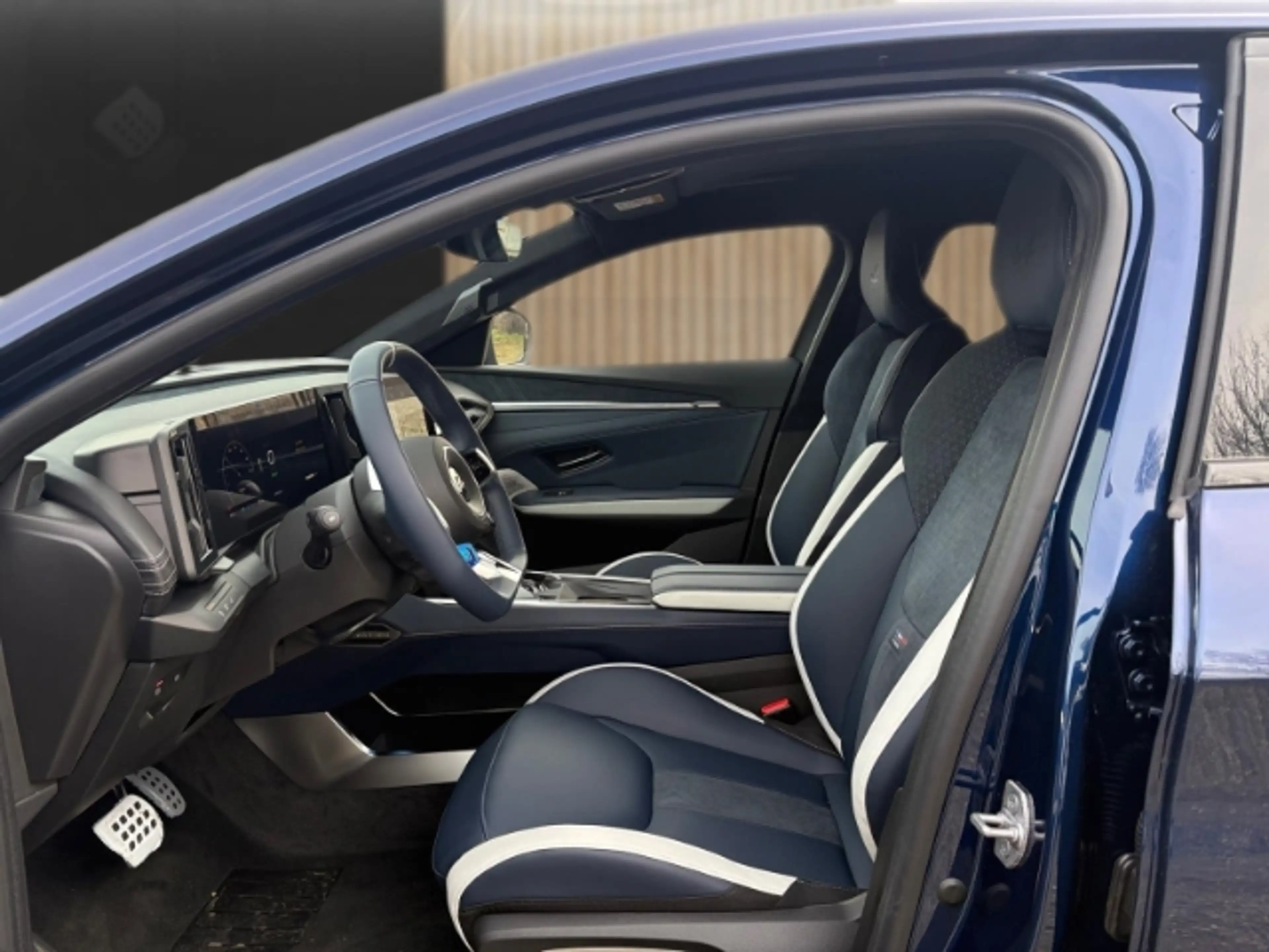 Alpine A390 GT Driving-Pack*Devialet-XtremeSound*Alcantara Dac — photo 8