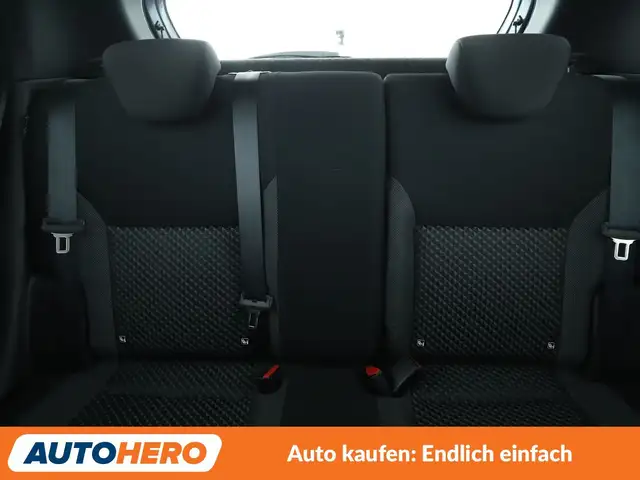Nissan Micra view 15