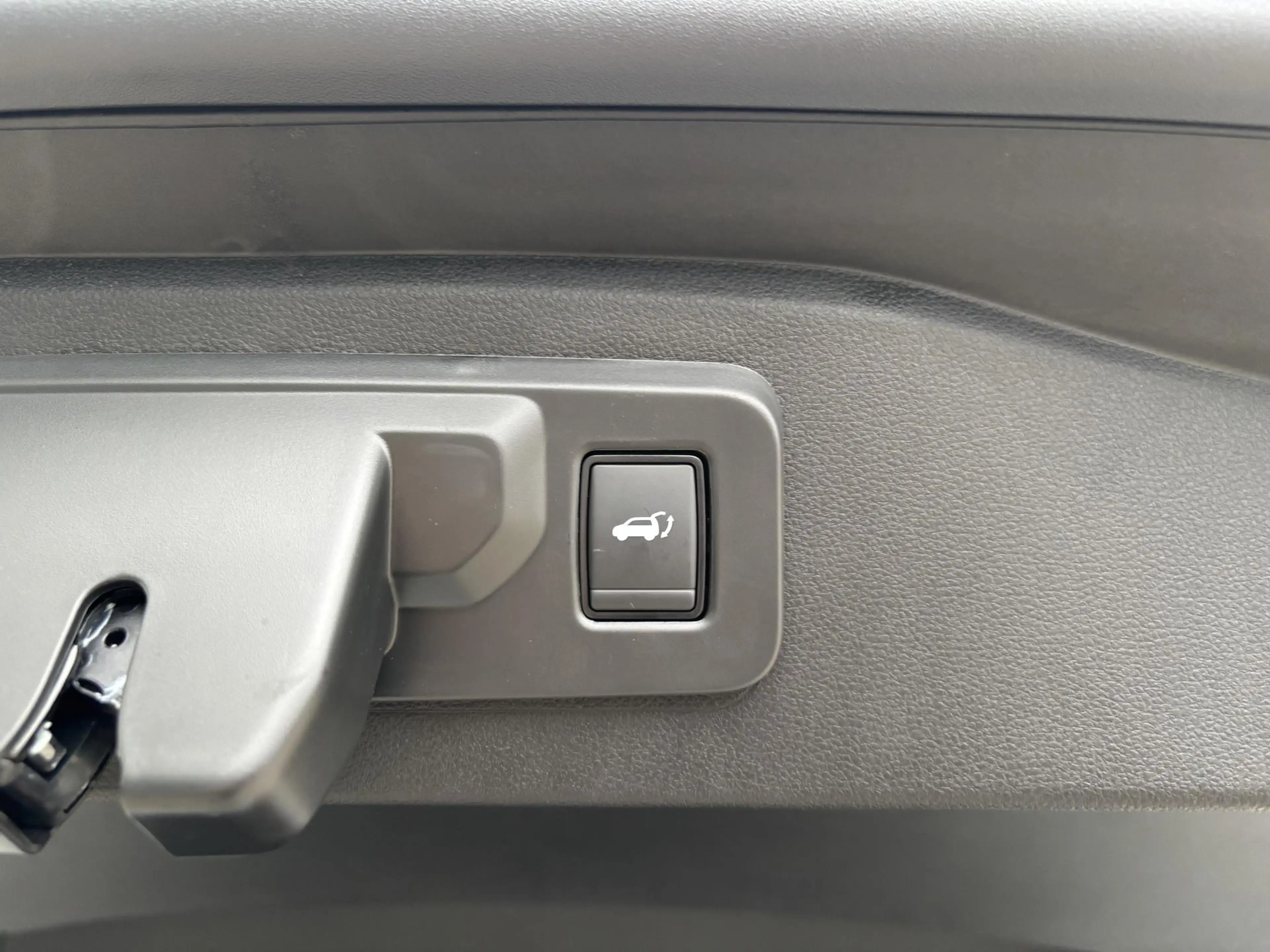 Renault Espace E-Tech full hybrid 200 techno 5p. Demo l Pack priv — photo 31