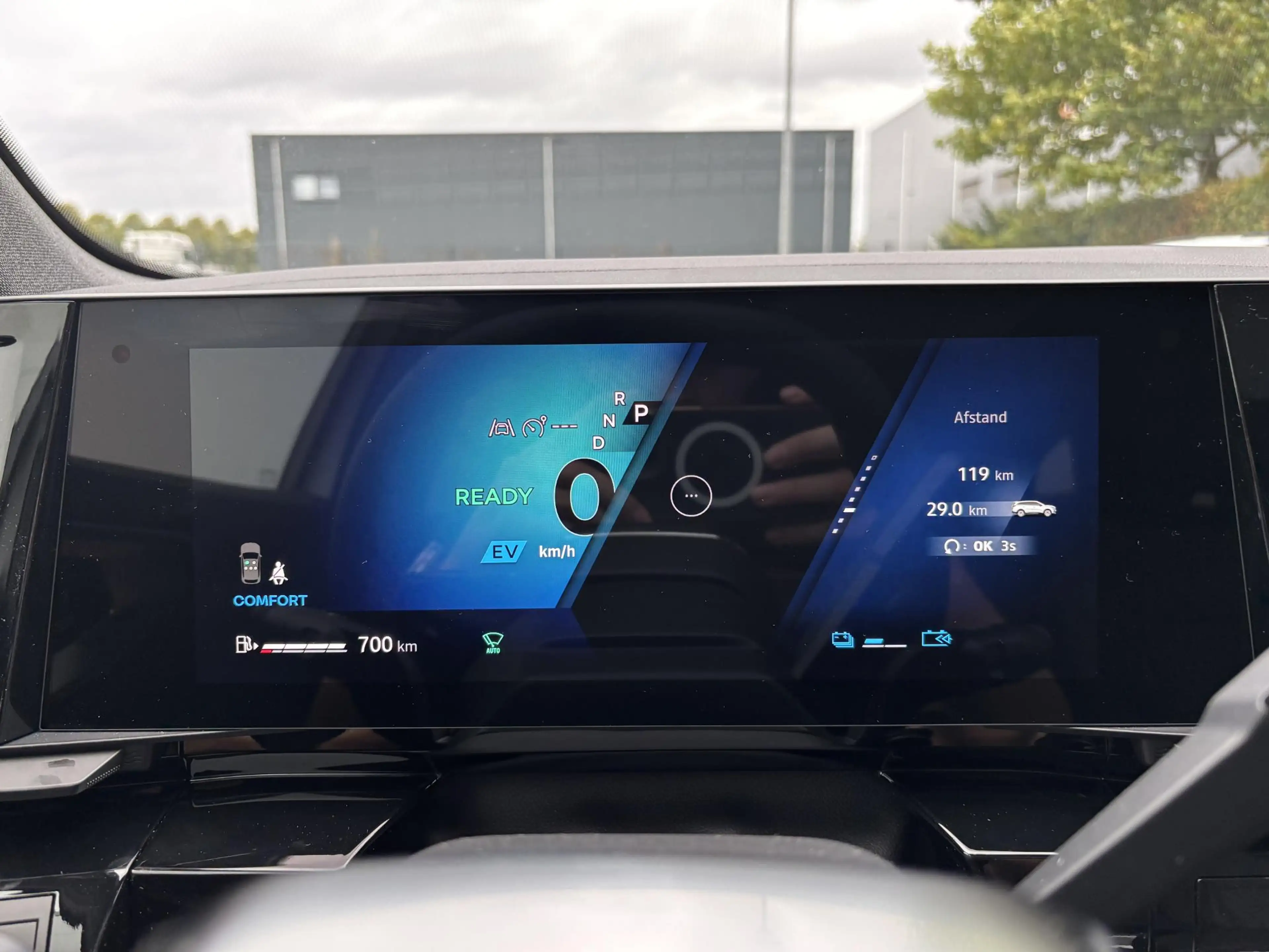 Renault Espace E-Tech full hybrid 200 techno 5p. Demo l Pack priv — photo 18