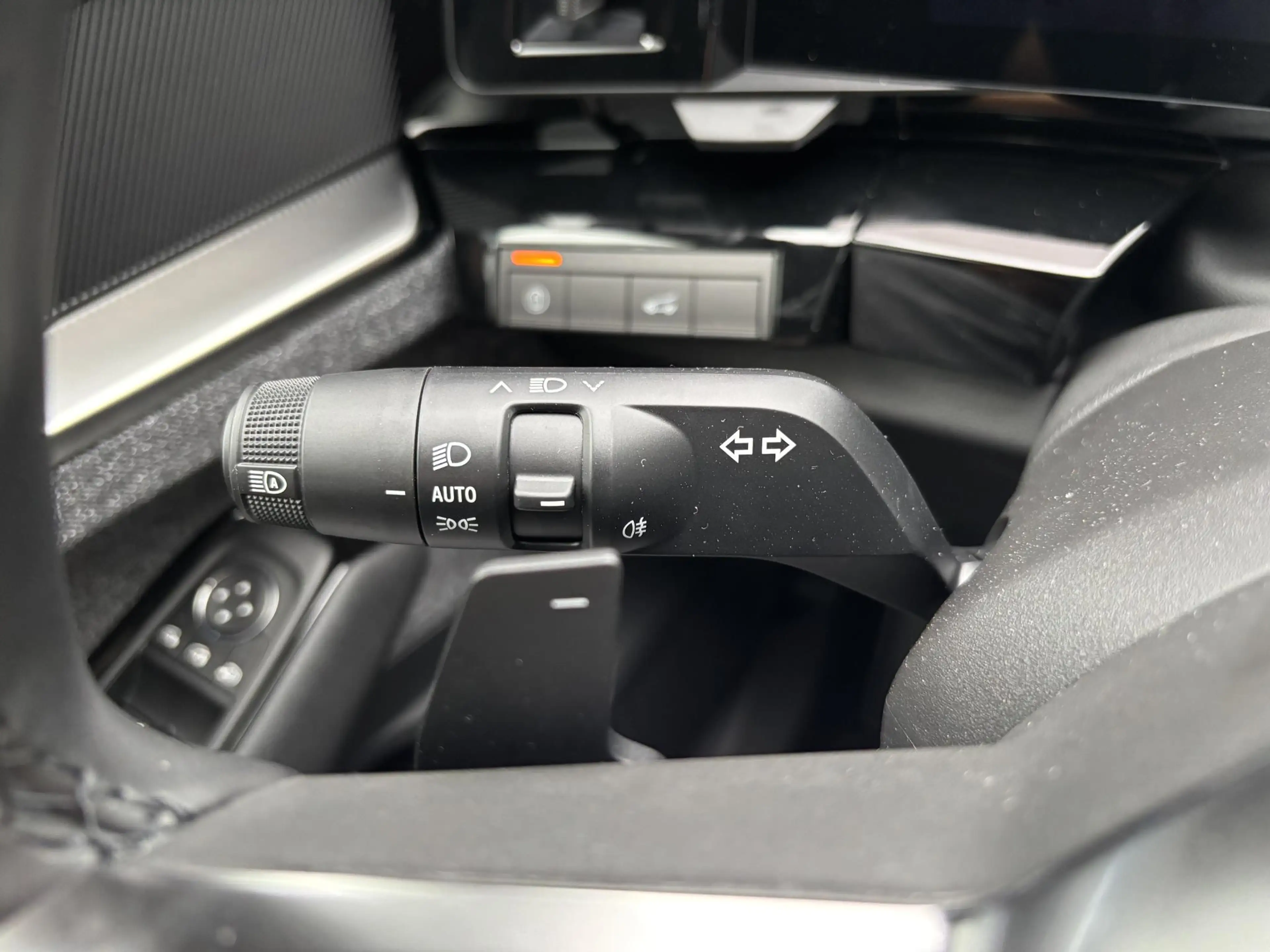 Renault Espace E-Tech full hybrid 200 techno 5p. Demo l Pack priv — photo 19