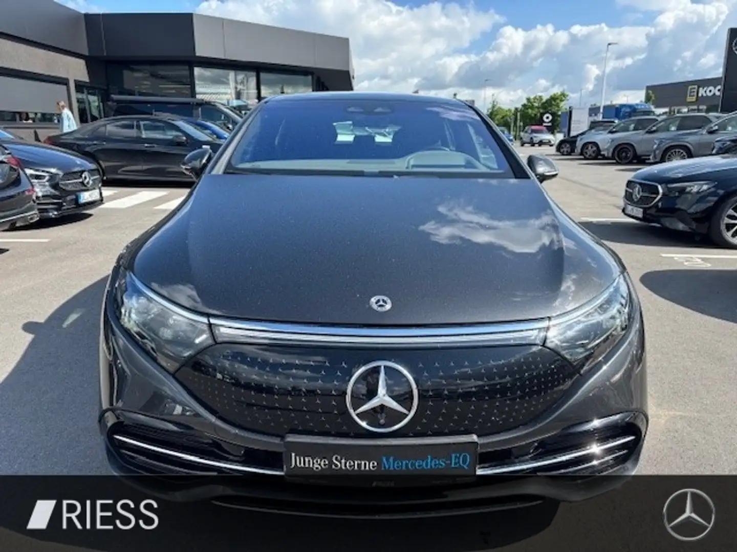 Mercedes-Benz EQS 450+ Pano Hyper Distr Airmatic Burm 360 Gris - 2