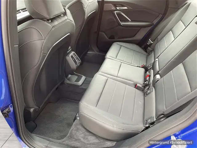 BMW X1 view 11