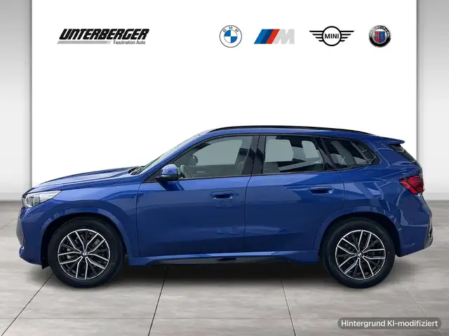 BMW X1 view 3