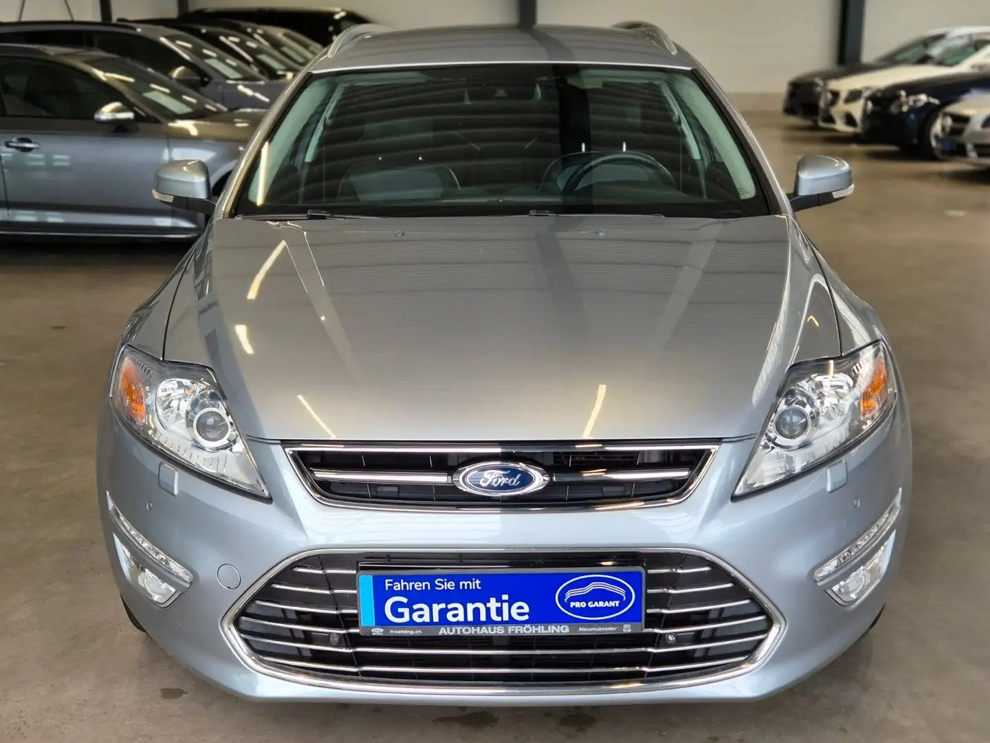 Ford Mondeo MONDEO TURNIER 2.0d TITANIUM LEDER NAV XENON AHK Zilver - 2
