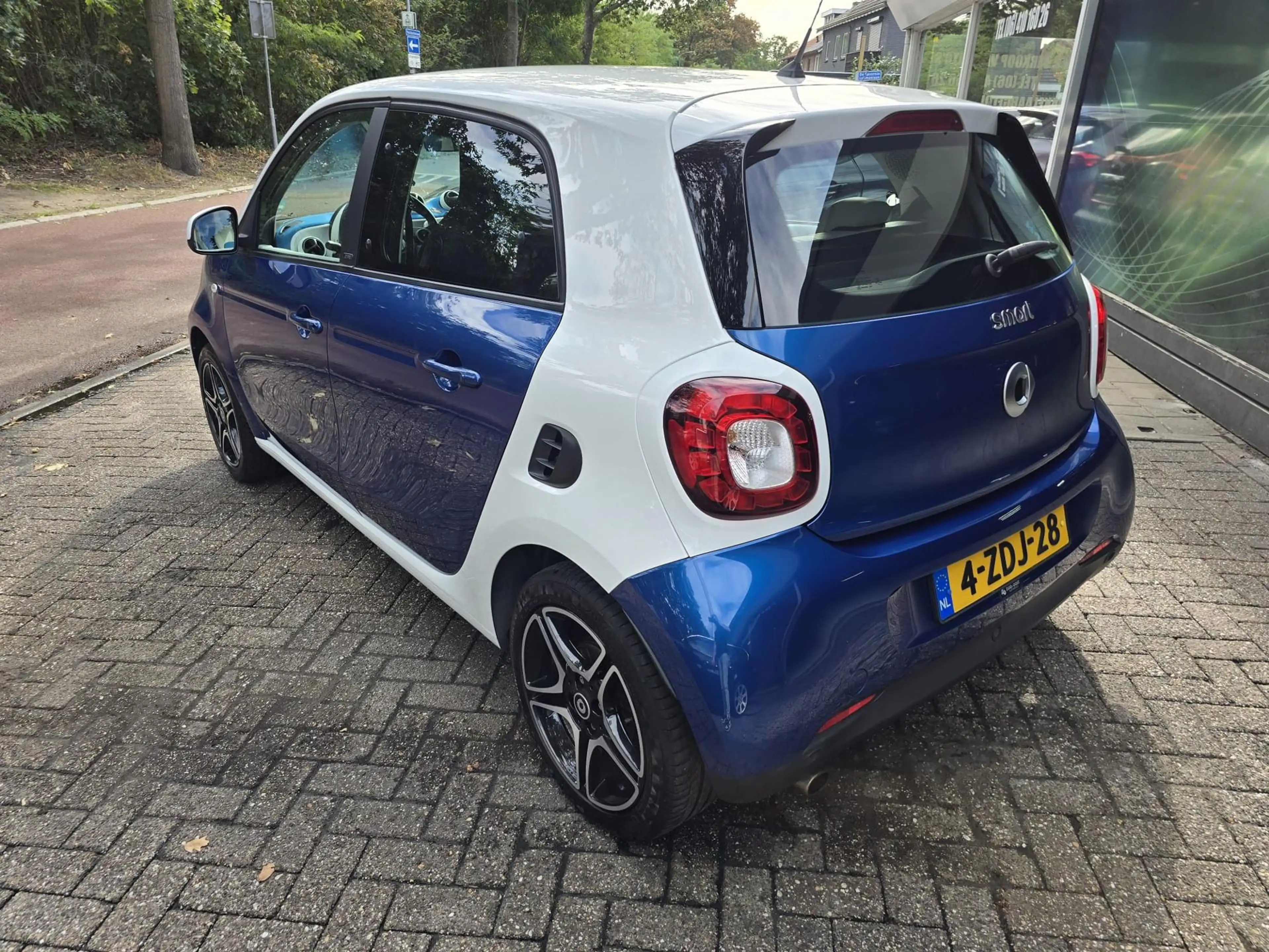 smart forFour 1.0 Proxy | 2E EIGENAAR | 3/6 OF 12 MND GARANTIE | — photo 8