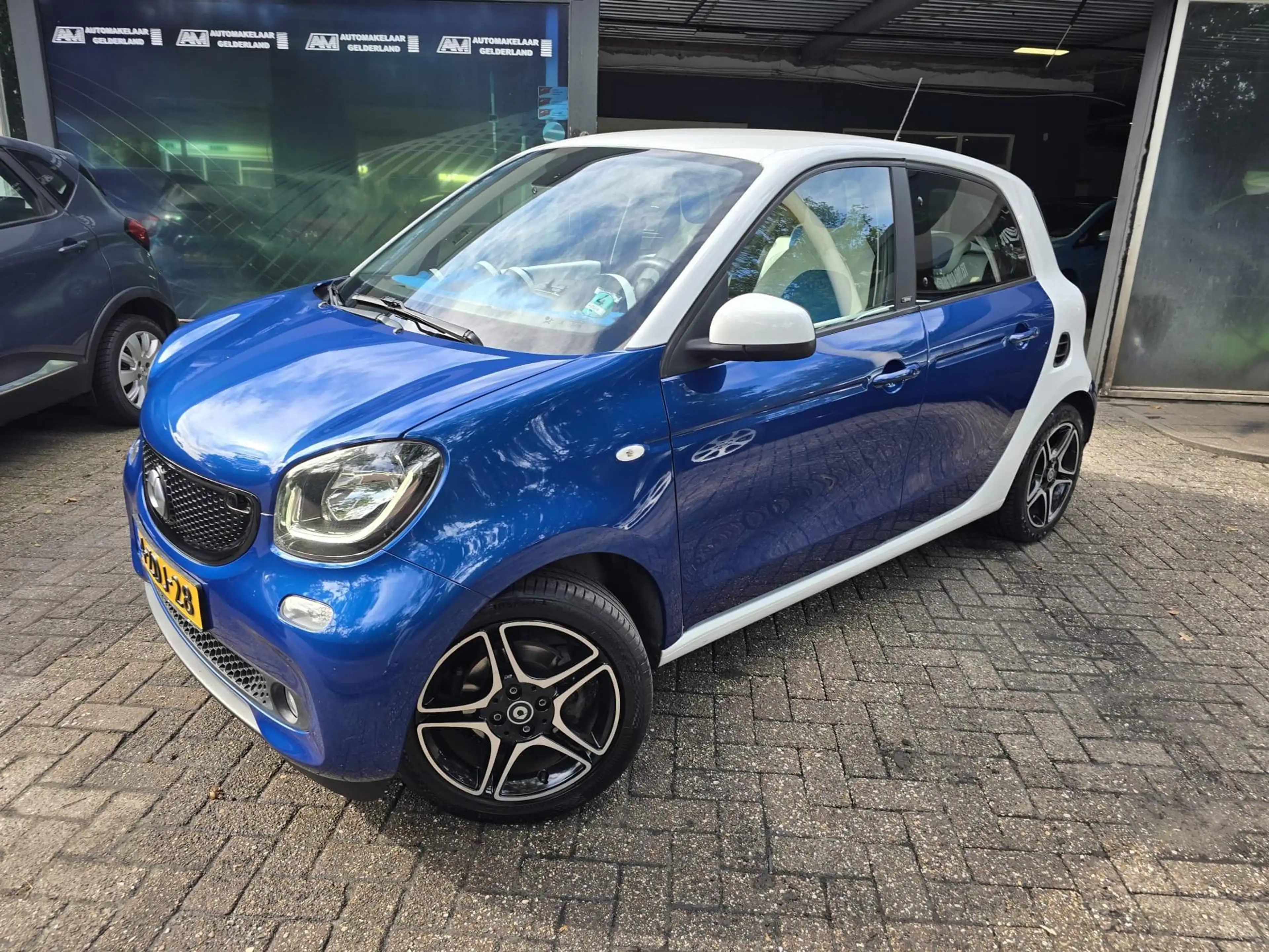 smart forFour 1.0 Proxy | 2E EIGENAAR | 3/6 OF 12 MND GARANTIE |