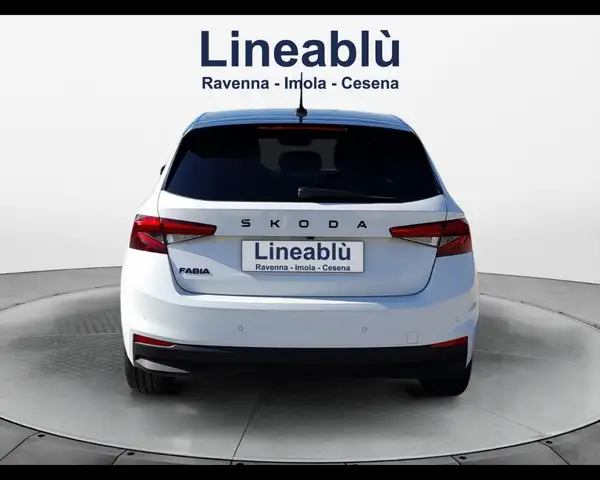 Skoda Fabia view 4