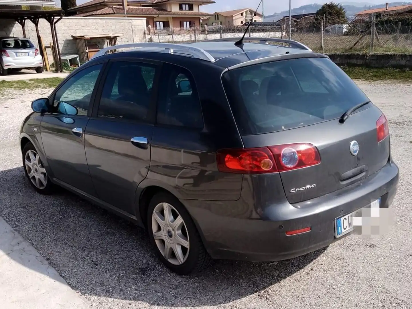 Fiat Croma Croma 1.9 mjt 16v Emotion Grau - 1