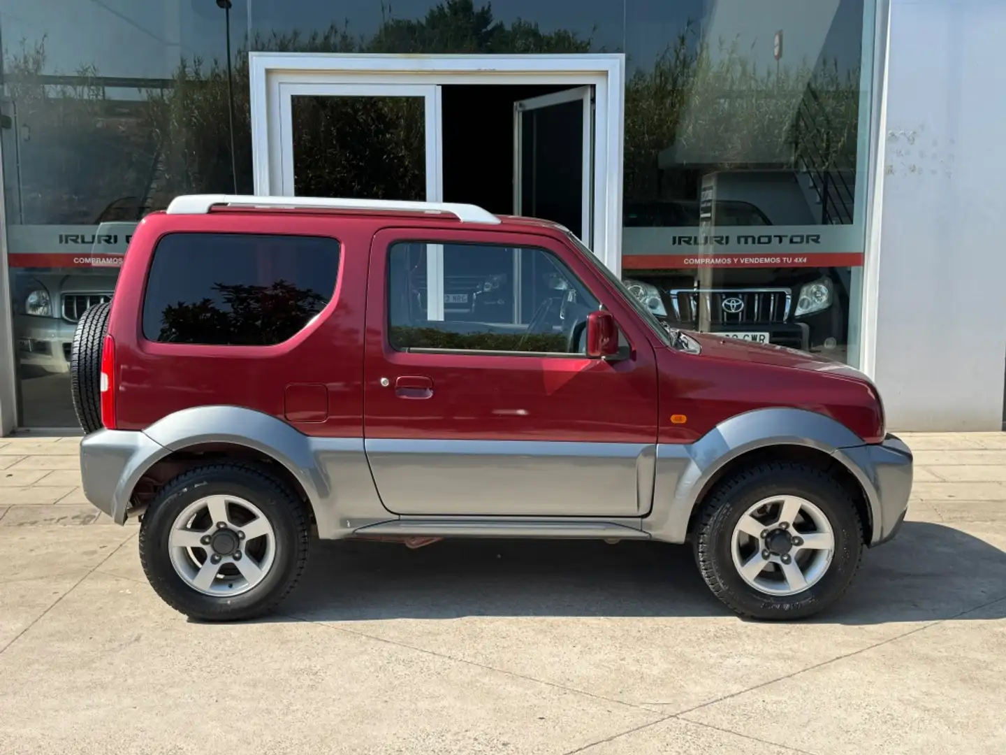 Suzuki Jimny 1.3 JLX Techo Metálico Burdeos - 1
