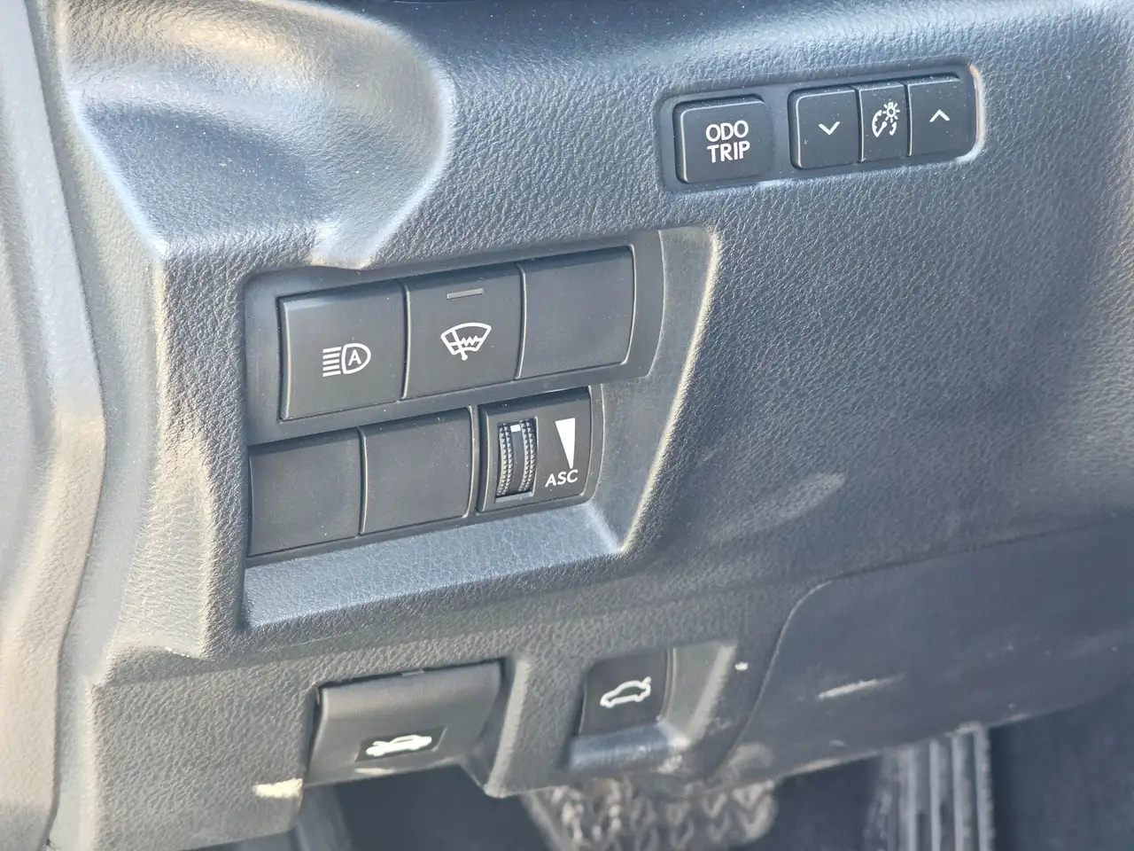 Lexus IS снимка Lexus IS