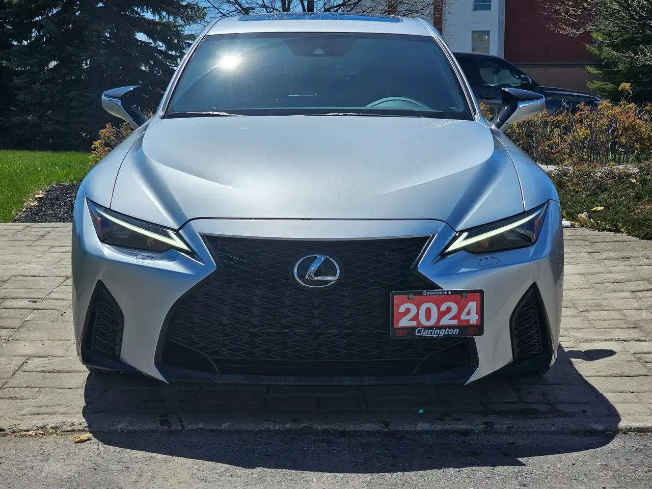 Lexus IS снимка Lexus IS