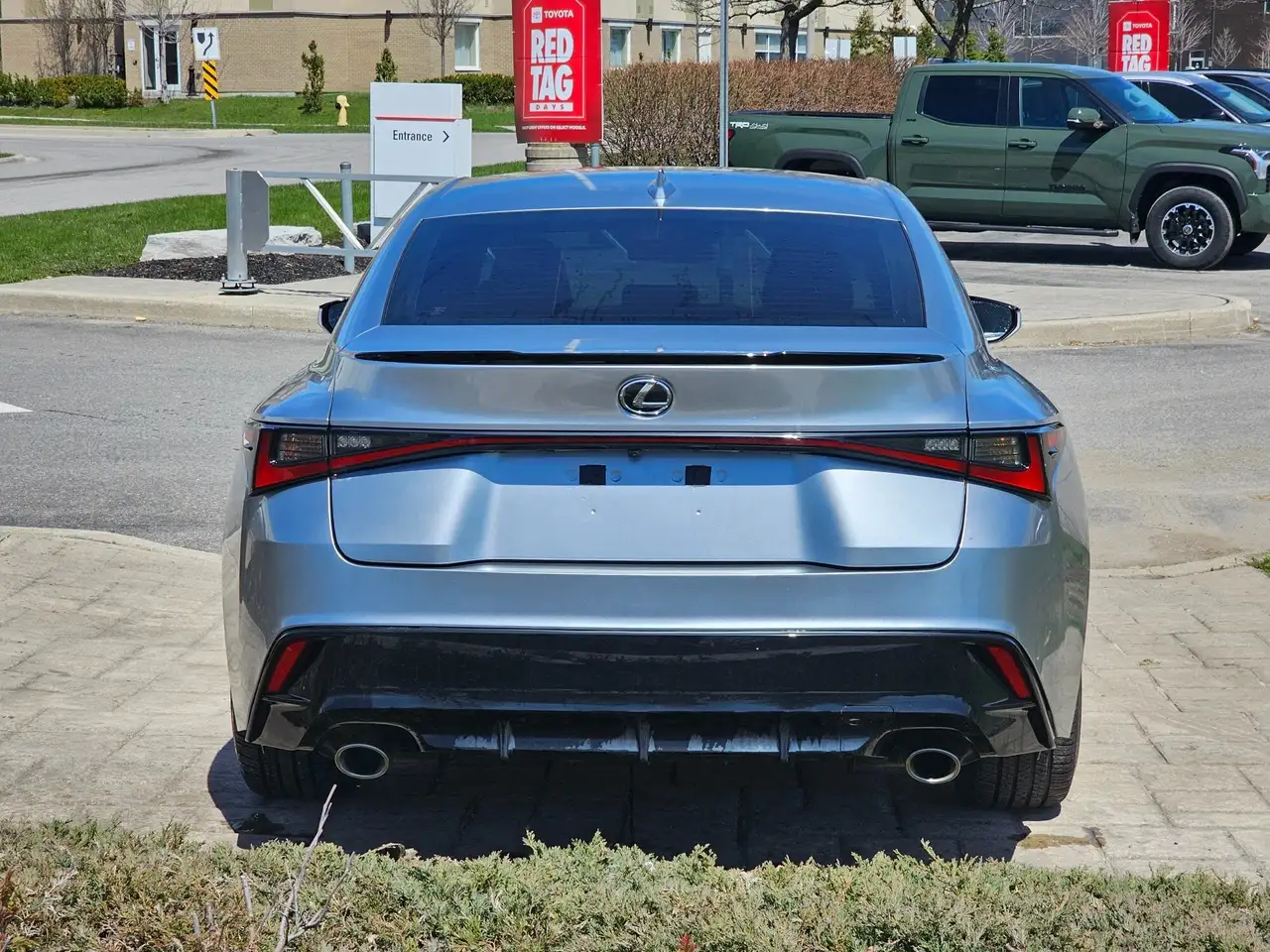 Lexus IS снимка Lexus IS