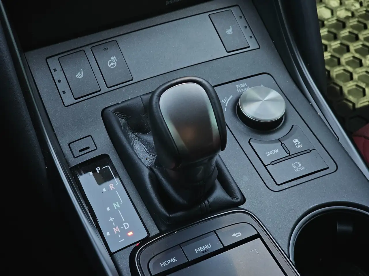 Lexus IS снимка Lexus IS