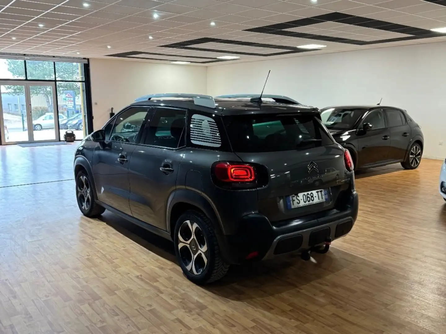 Citroen C3 Aircross BlueHDi 120 SS EAT6 Shine Gris - 2