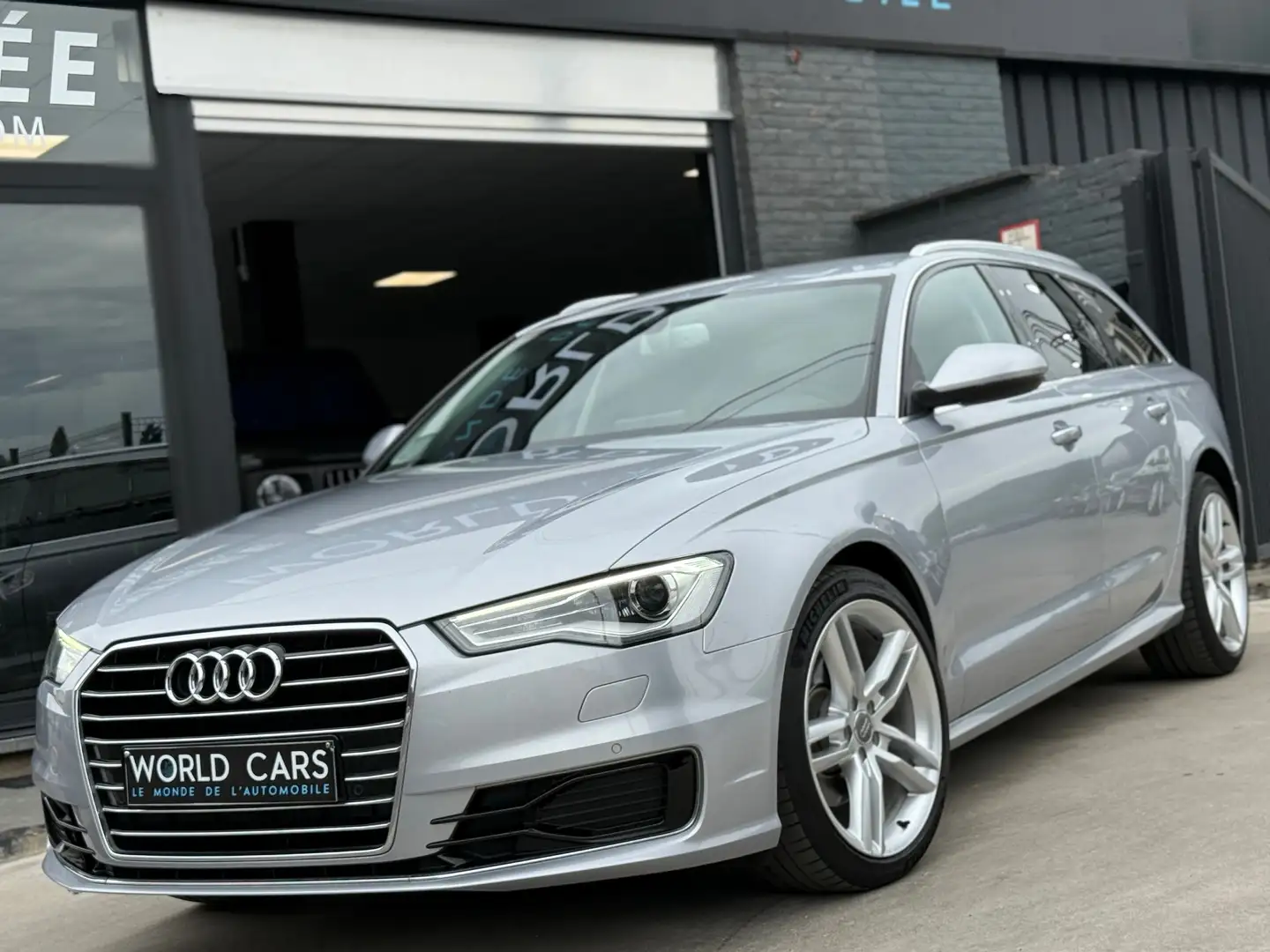 Audi A6 Avant 2.0 TDi ultra FACELIFT S tronic FULL OPTIONS Zilver - 1
