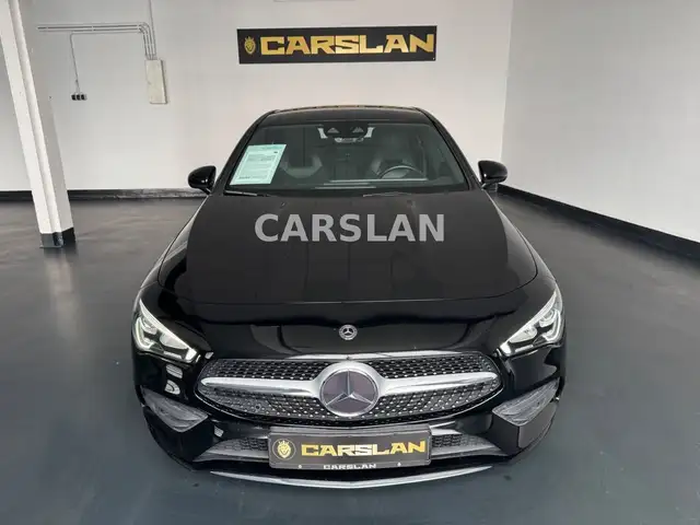 Mercedes-Benz CLA view 3