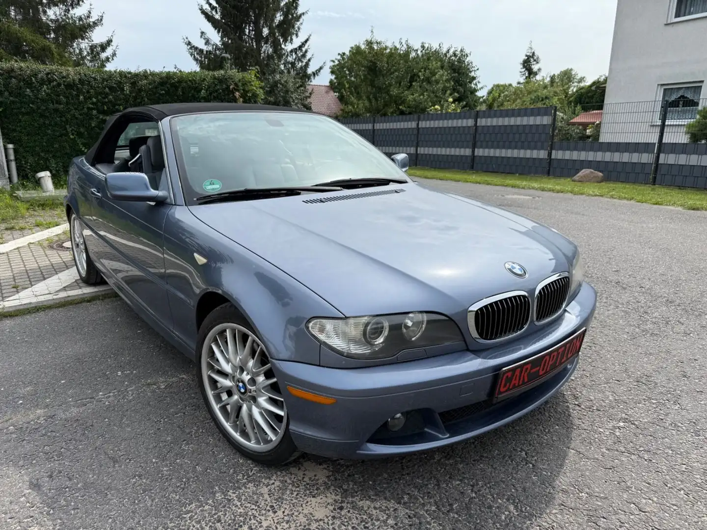 BMW 325 Ci/ Automatik/ Leder/ Navi/18 Zoll Bleu - 2