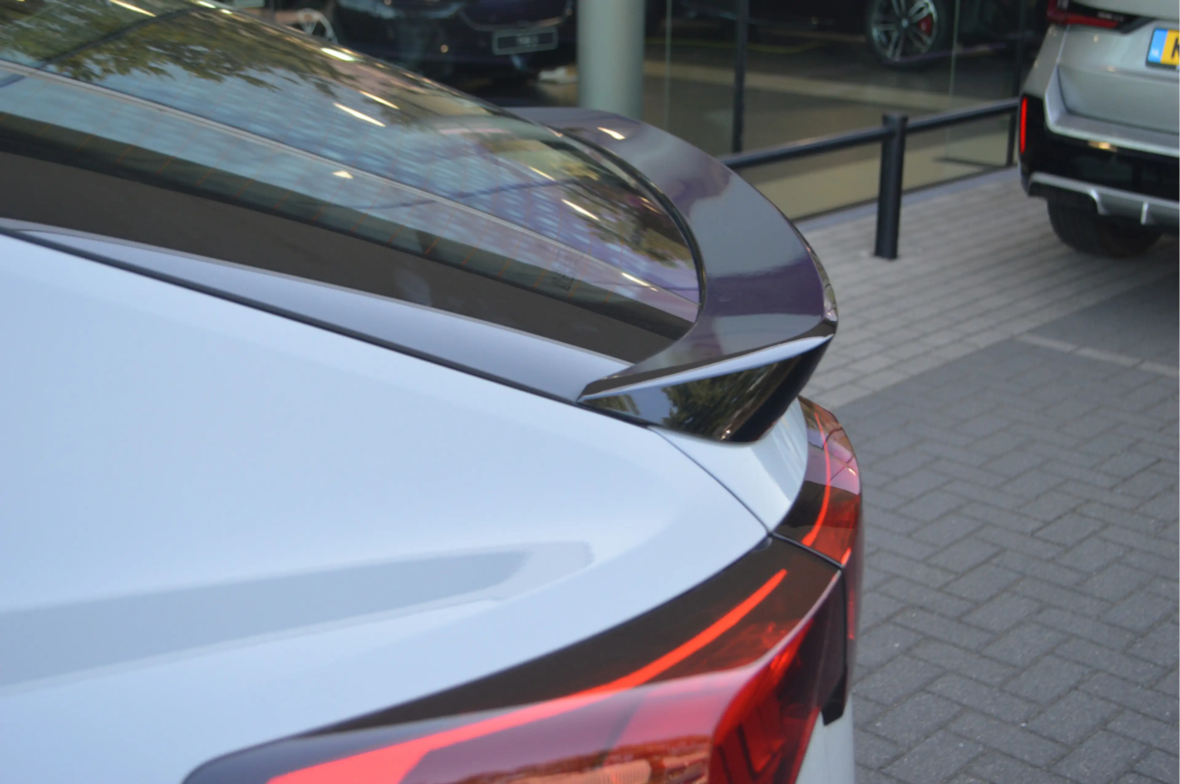 BMW iX2 eDrive20 M Sport / Panoramadak / Sportstoelen / Ad — photo 15