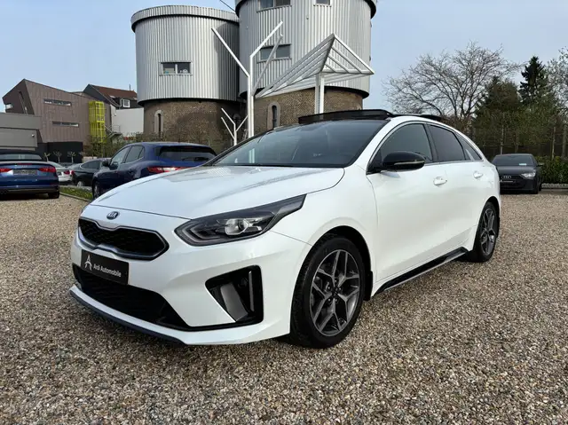 Kia ProCeed / pro_cee'd 1.4 T-GDi GT-Line *CARPLAY*TOIT OUV*JBL*1ER PROPRIO*GARANTIE*