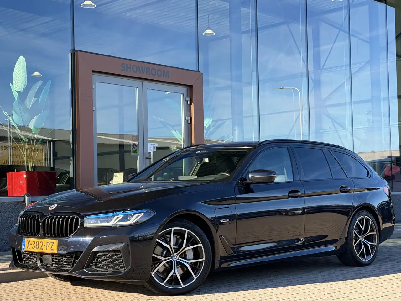 BMW 530