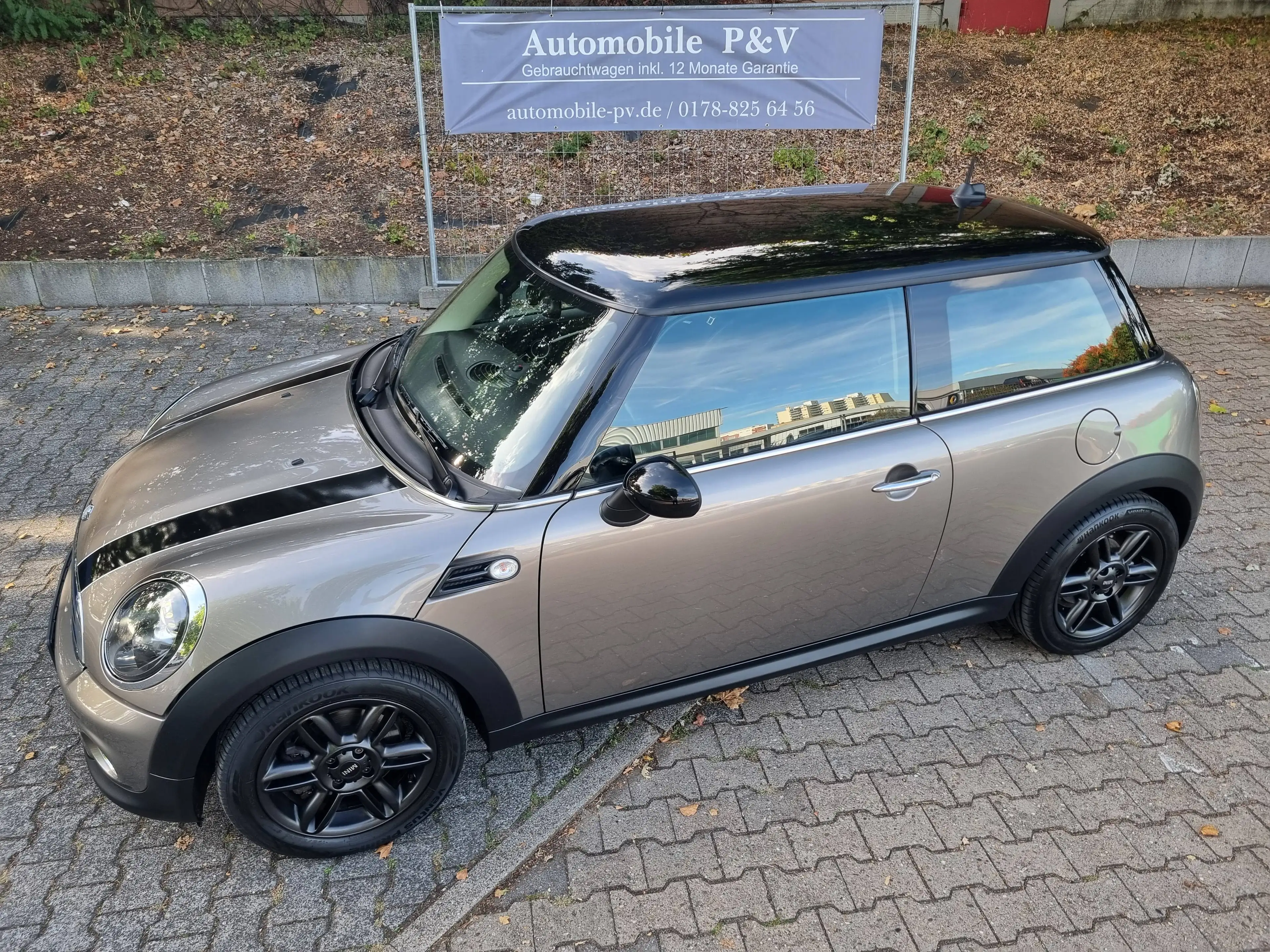 MINI One Cooper*Autom*Bi-Xen*Navi*Sitzh*PDC* — photo 5