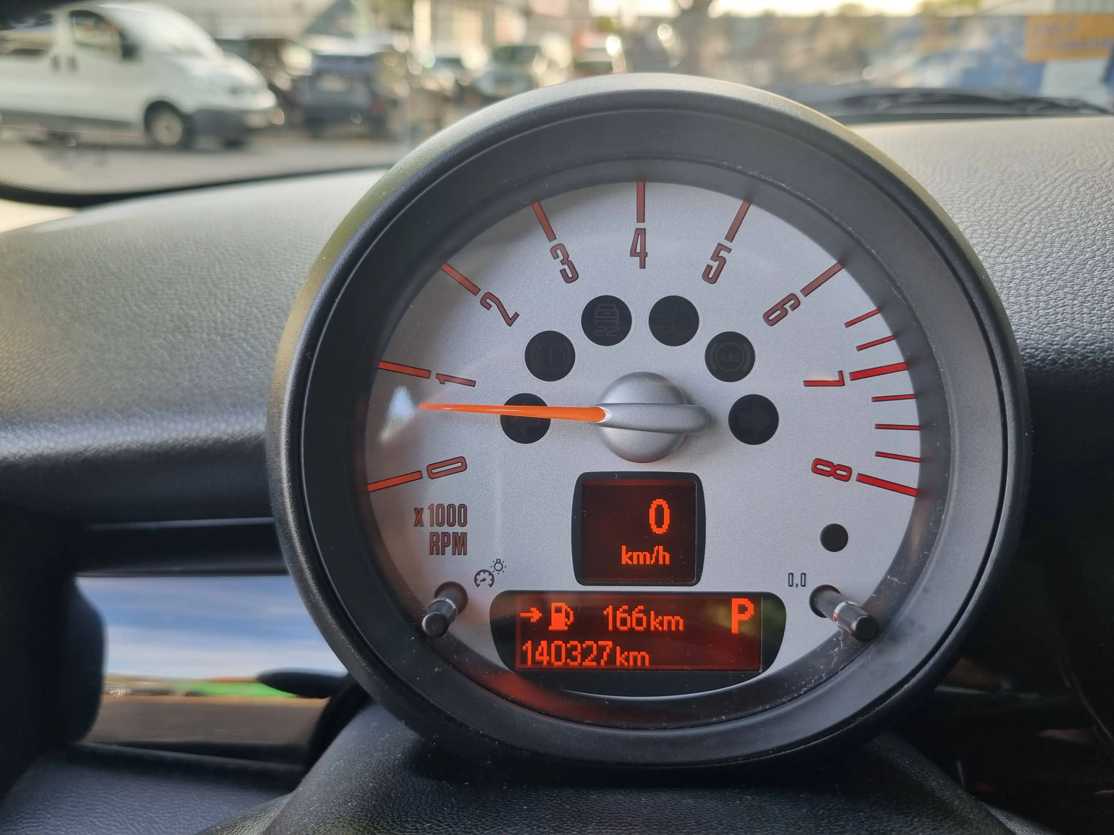 MINI One Cooper*Autom*Bi-Xen*Navi*Sitzh*PDC* — photo 11