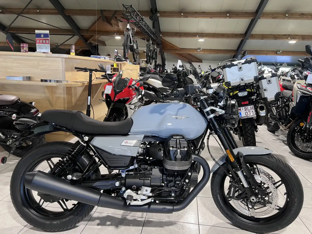 Moto Guzzi V 7