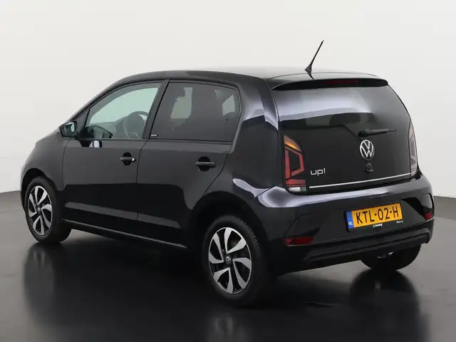 Volkswagen Up! view 6