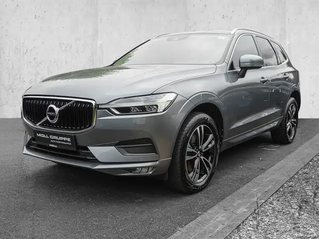 Volvo XC60 view 2