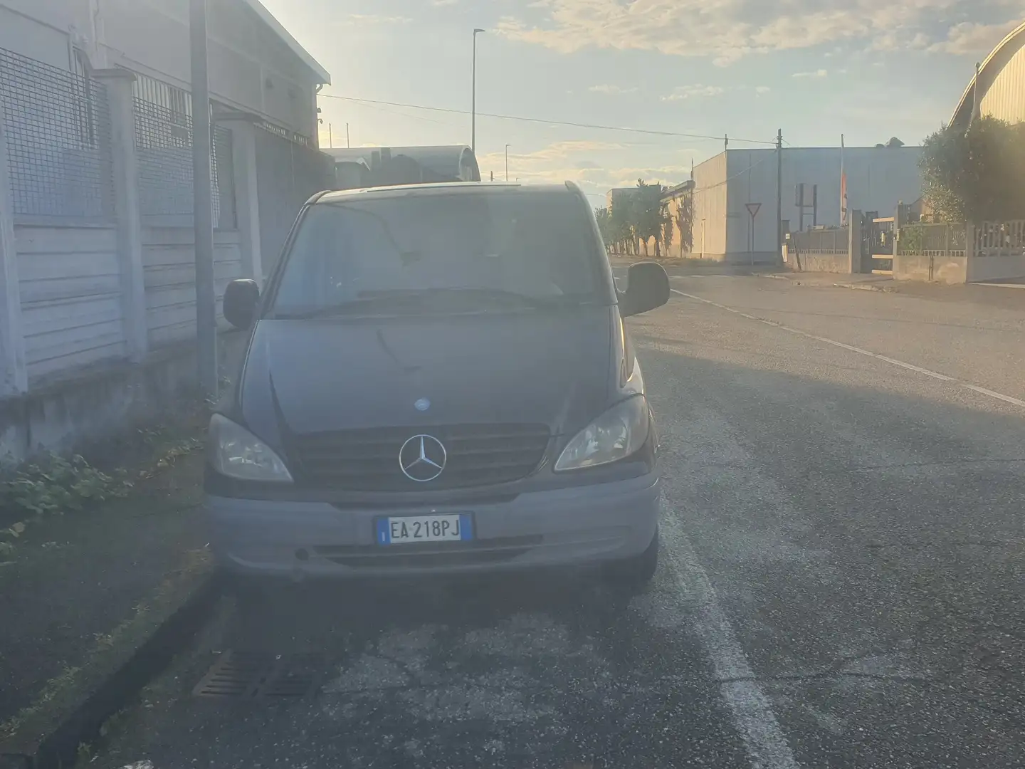 Mercedes-Benz Vito - 1