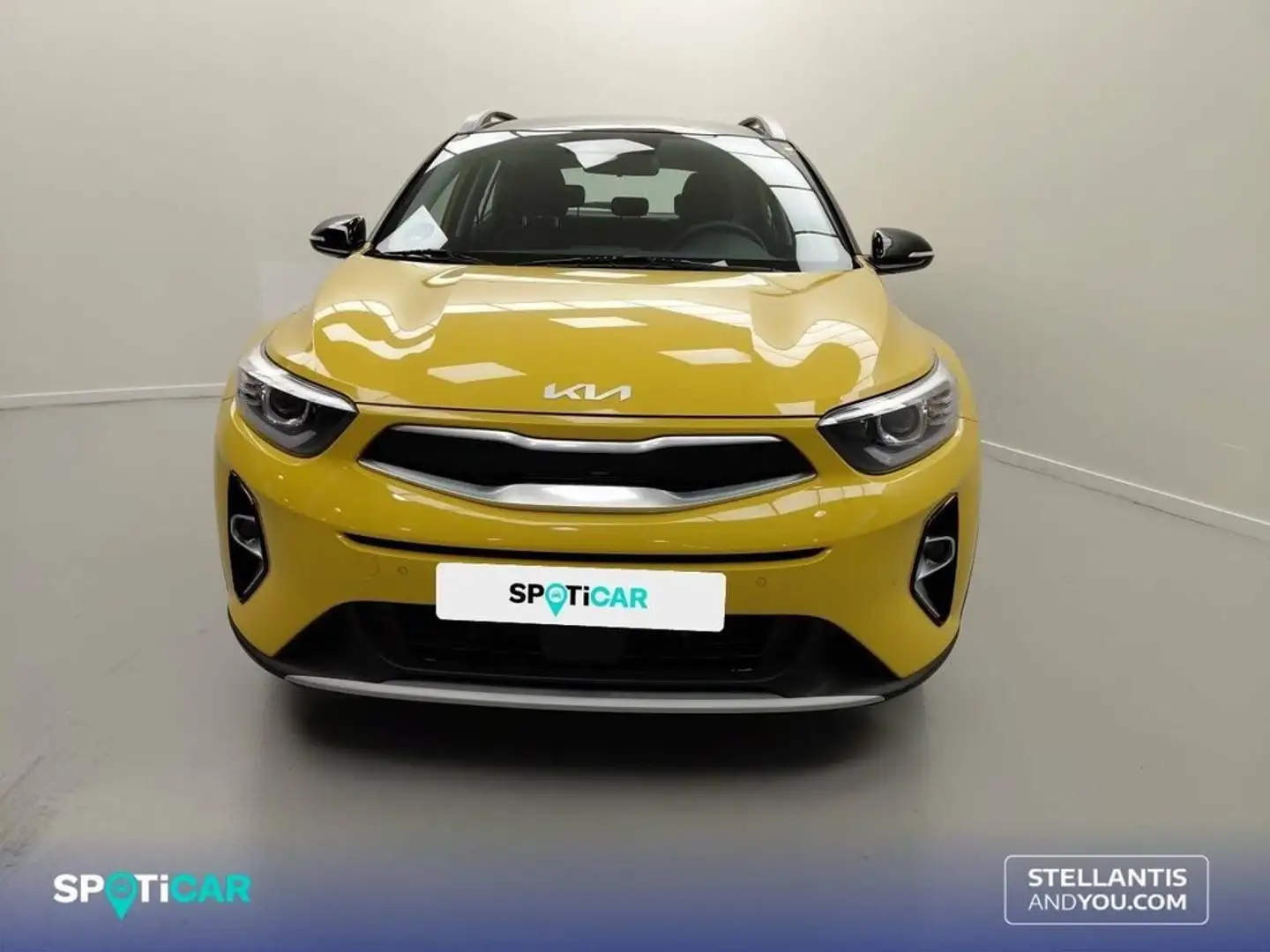 Kia Stonic 1.0 T-GDi 74kW (100CV) MHEV iMT Drive Jaune - 2