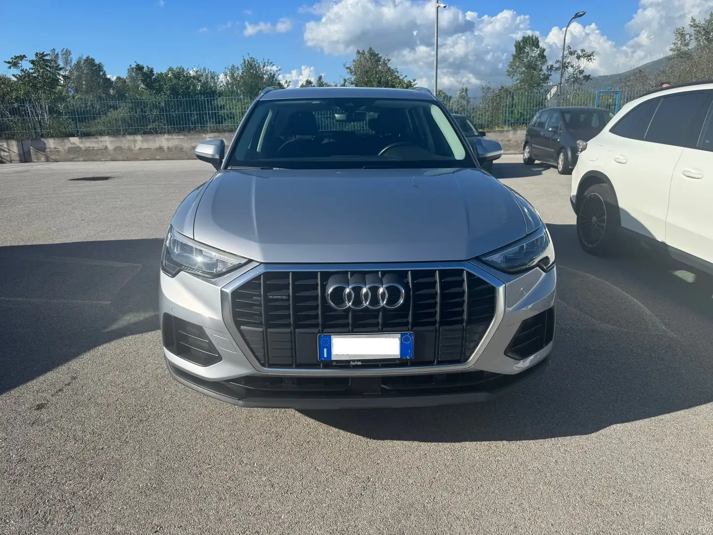 Audi Q3 Q3 35 2.0 tdi Business quattro s-tronic Plateado - 2