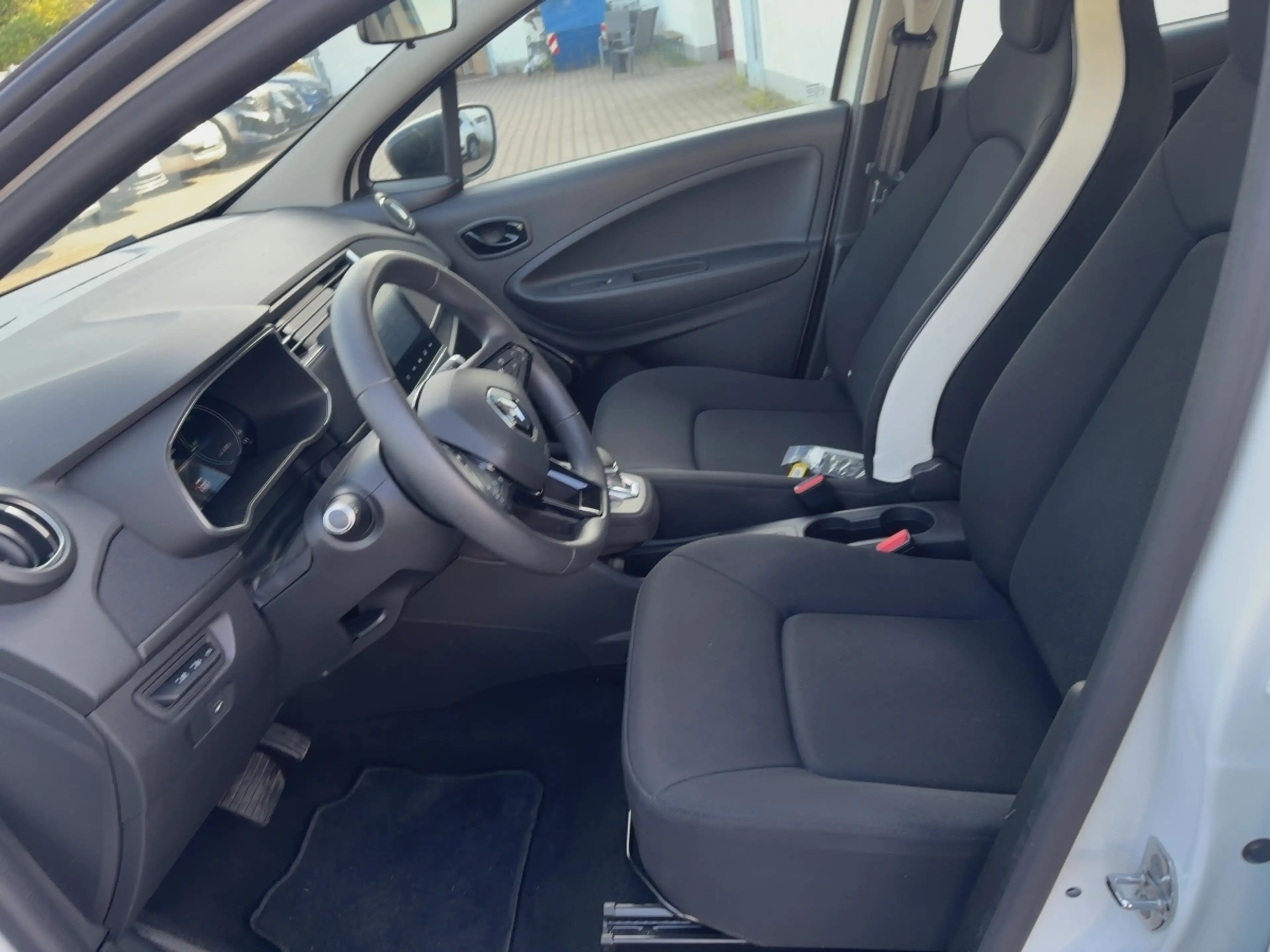 Renault ZOE Life R110 Z.E.50 |KLIMA|DAB+|USB| — photo 9