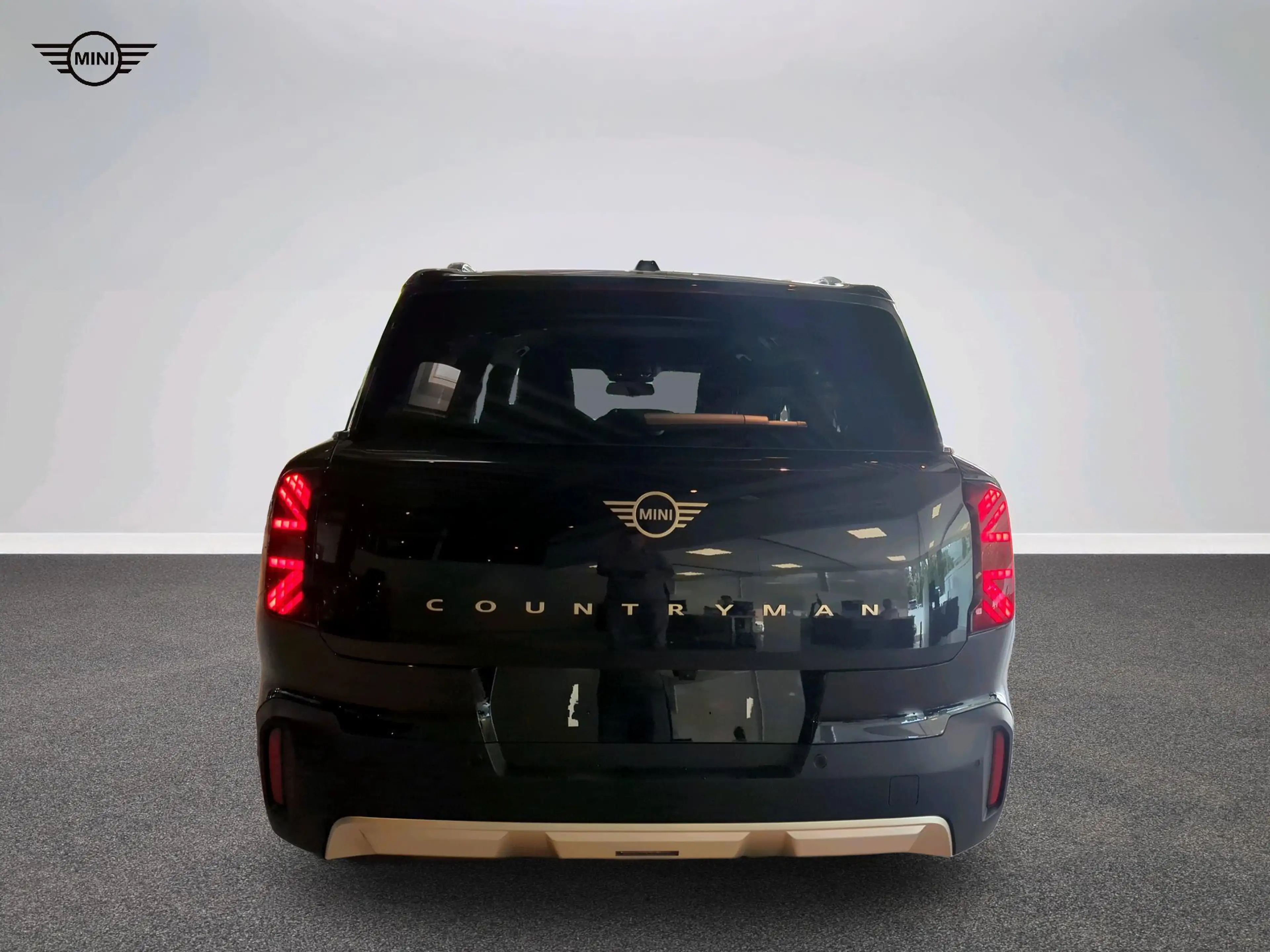 MINI Countryman E Favoured Trim — photo 18