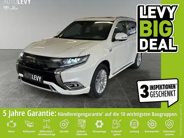 Mitsubishi Outlander 2.5 4WD Plug-In Hybrid TOP *SCHIEBE*