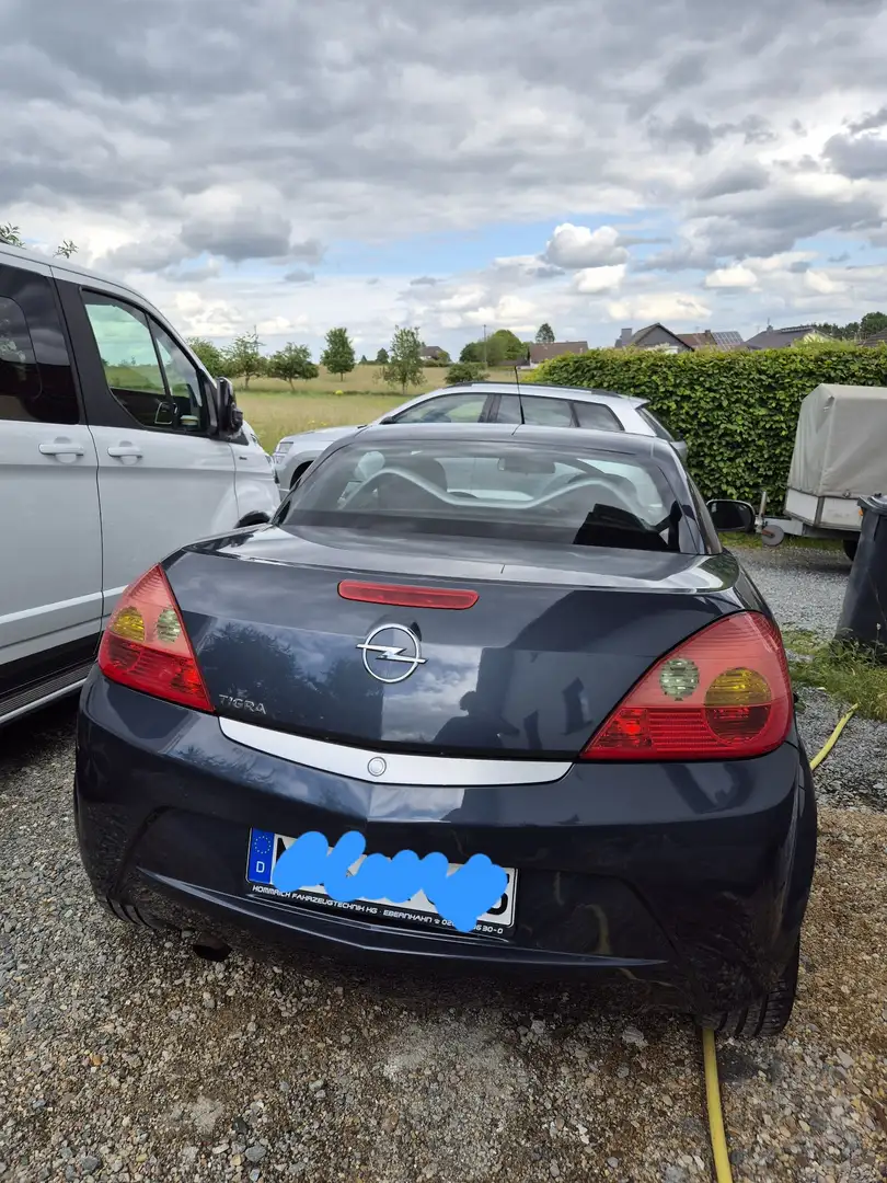 Opel Tigra Twin Top 1.4 Easytronic Design Edition - 2