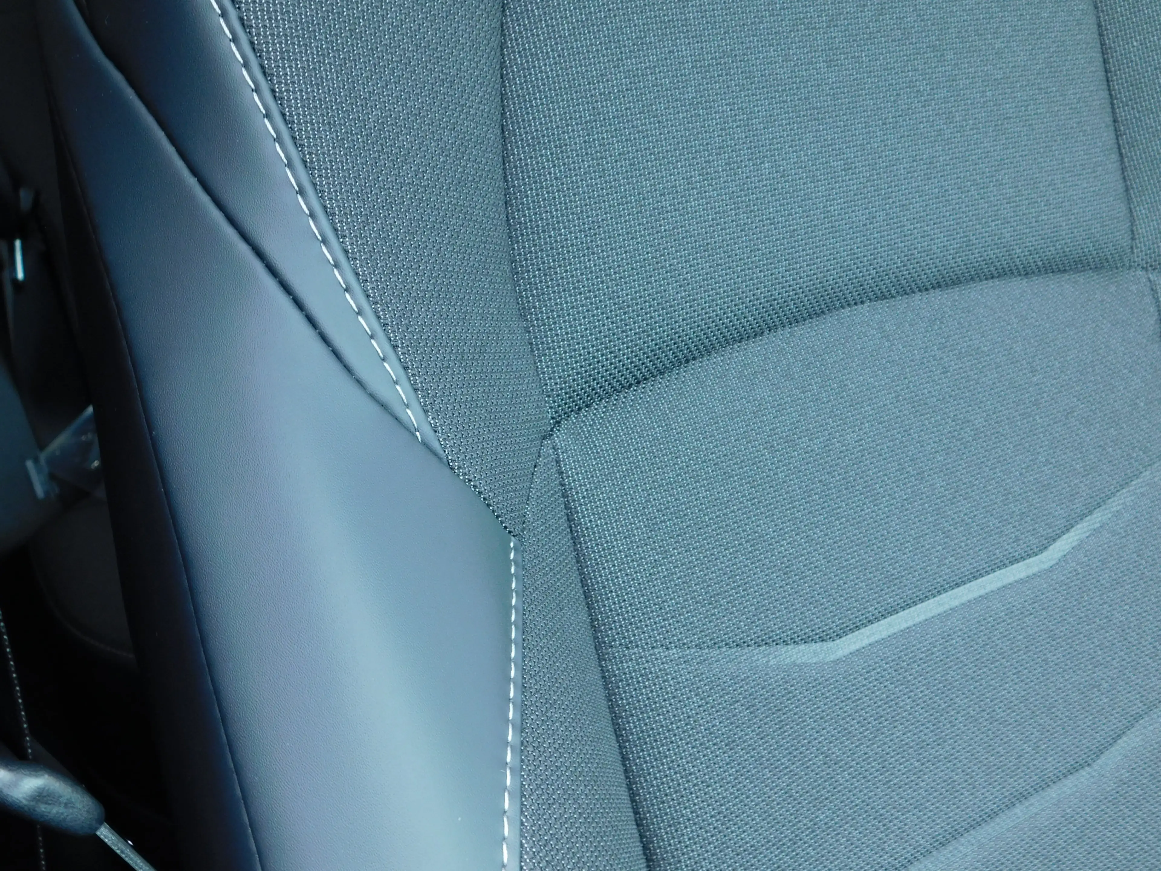Toyota C-HR+ First Edition 77 kWh — photo 12