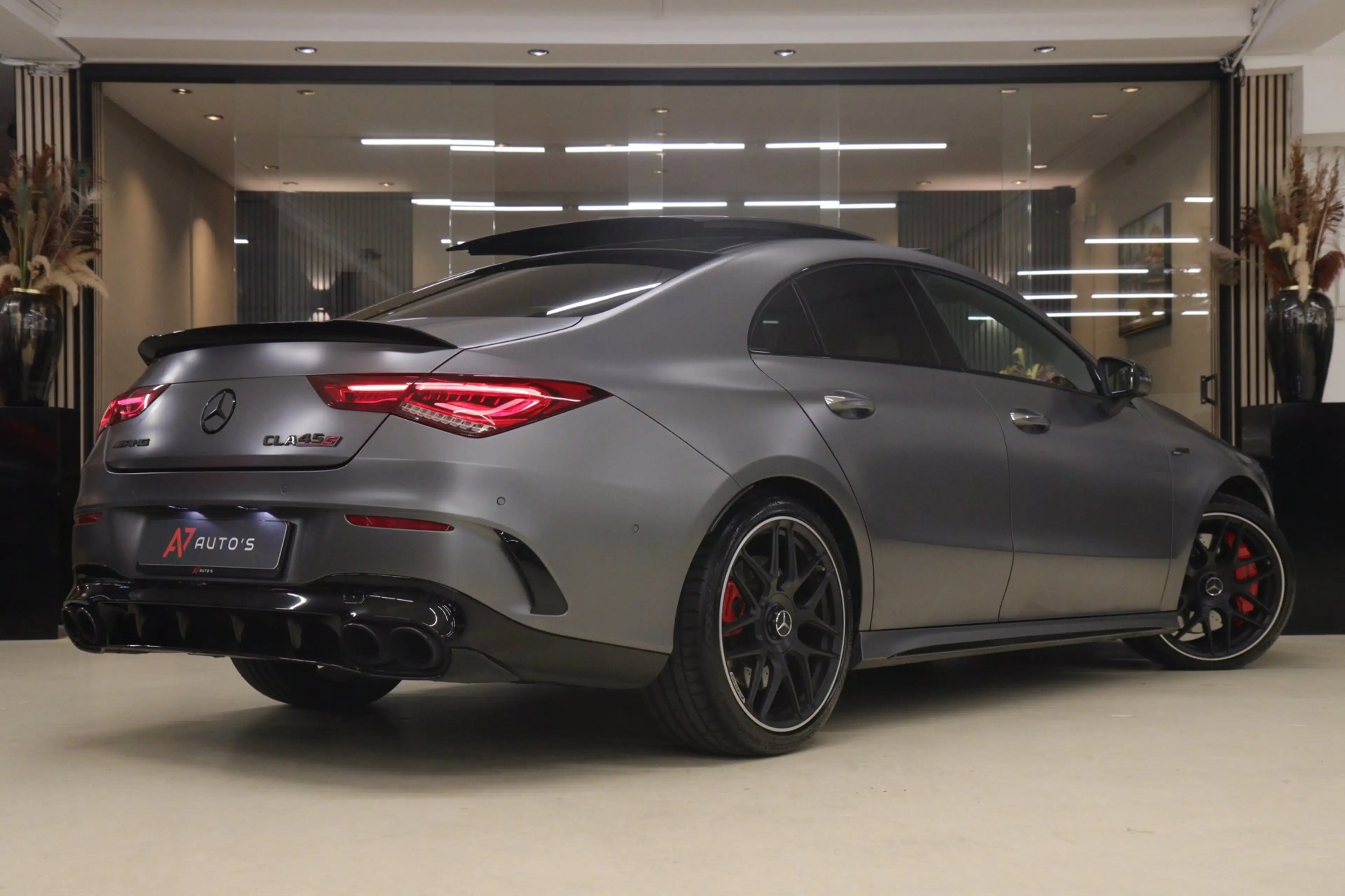 Mercedes-Benz CLA 45 AMG S 4MATIC+ Premium Plus PANO/CARPLAY/360CAM/BURM/ME — photo 4