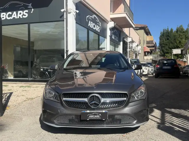 Mercedes-Benz CLA 200 Shooting Brake d (cdi) Sport 4matic auto