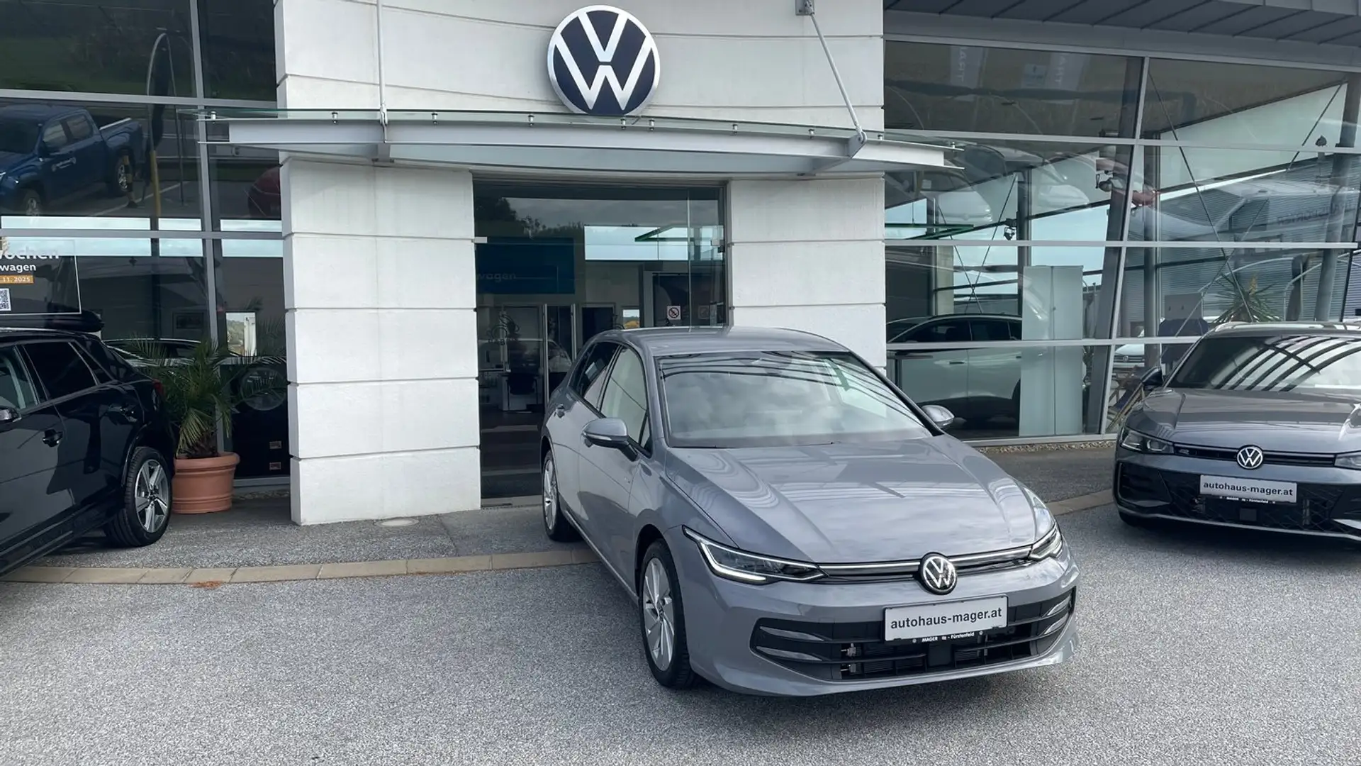 Volkswagen Golf Rabbit eHybrid DSG 150 kW Grau - 2
